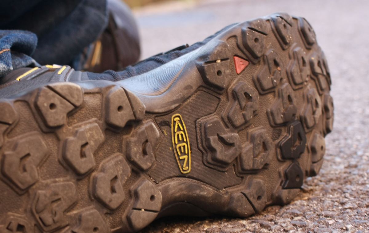 キーン ヴェンチャー　ウォータープルーフ KEEN VENTURE WP メンズ スニーカー 1021173