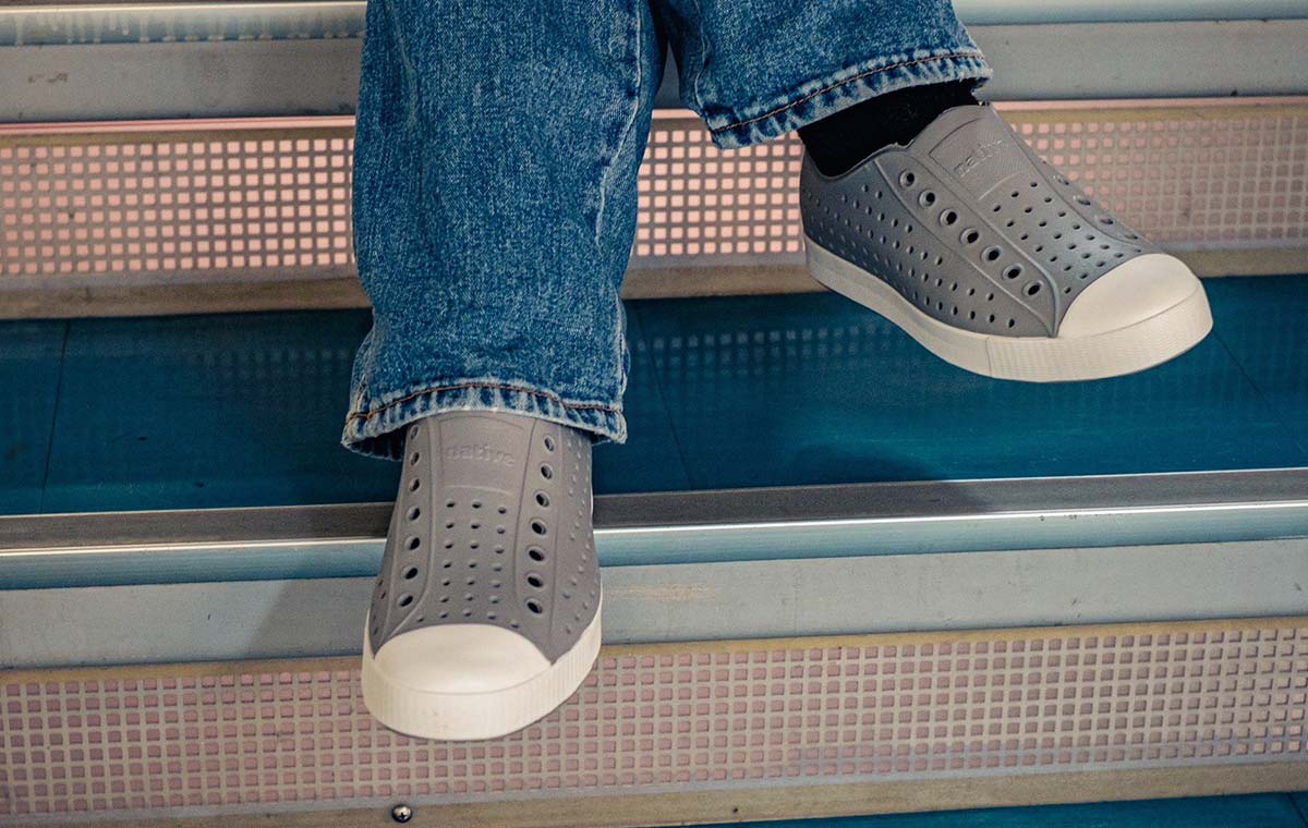 ネイティブ シューズ native shoes