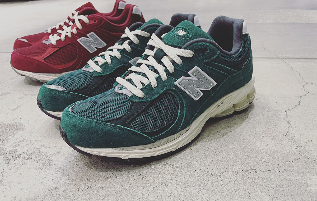 ニューバランス new balance M2002R