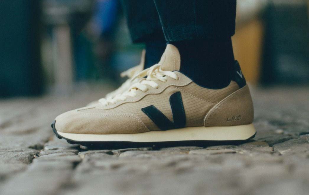 ヴェジャ VEJA スニーカー